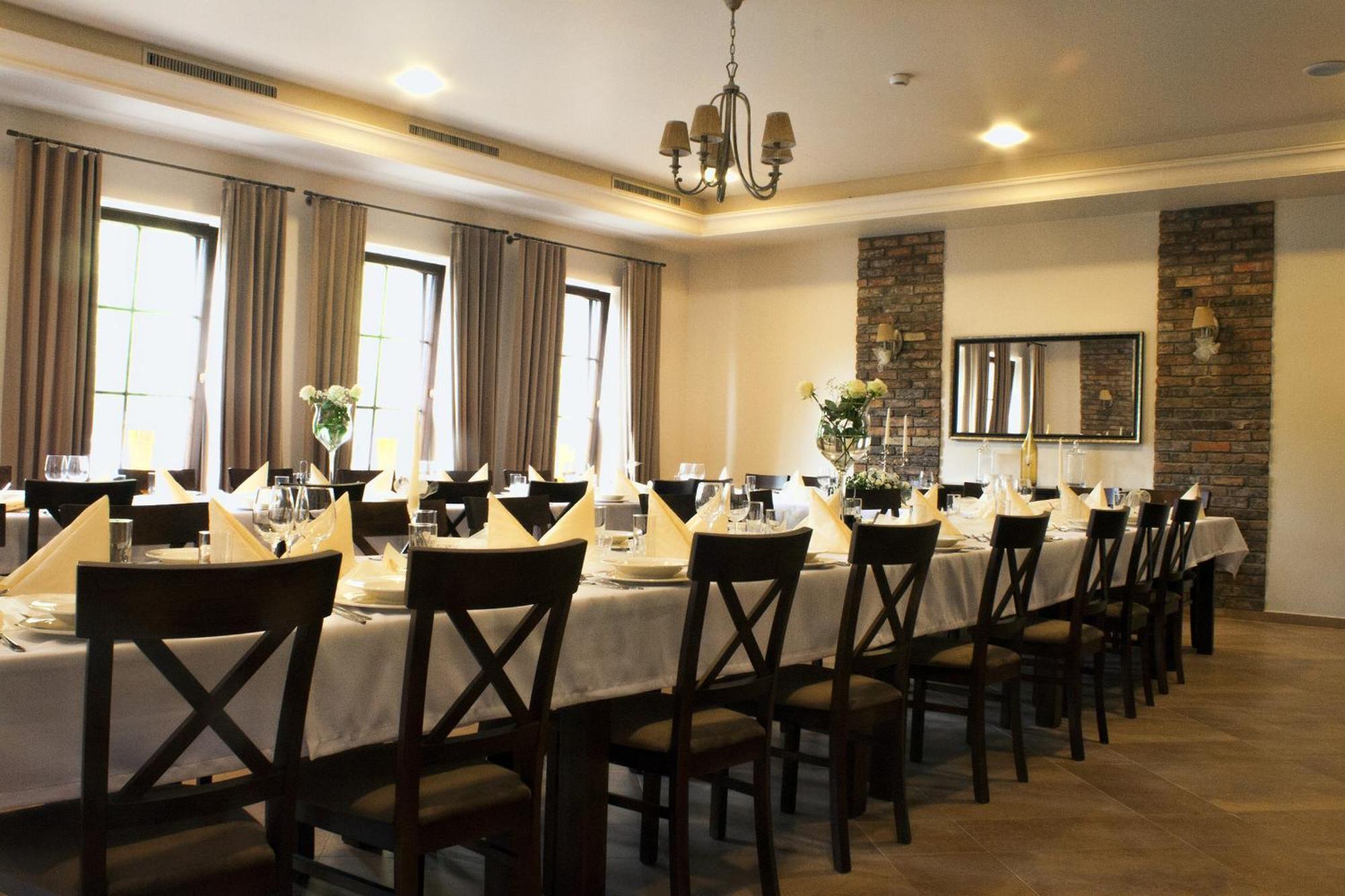Hotel Modrzewiowy Dwor غليفيتسه المظهر الخارجي الصورة